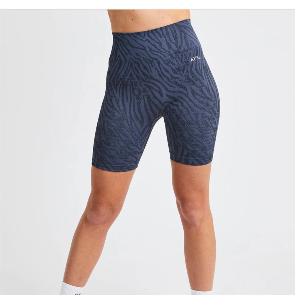 AYBL biker shorts never been worn size small